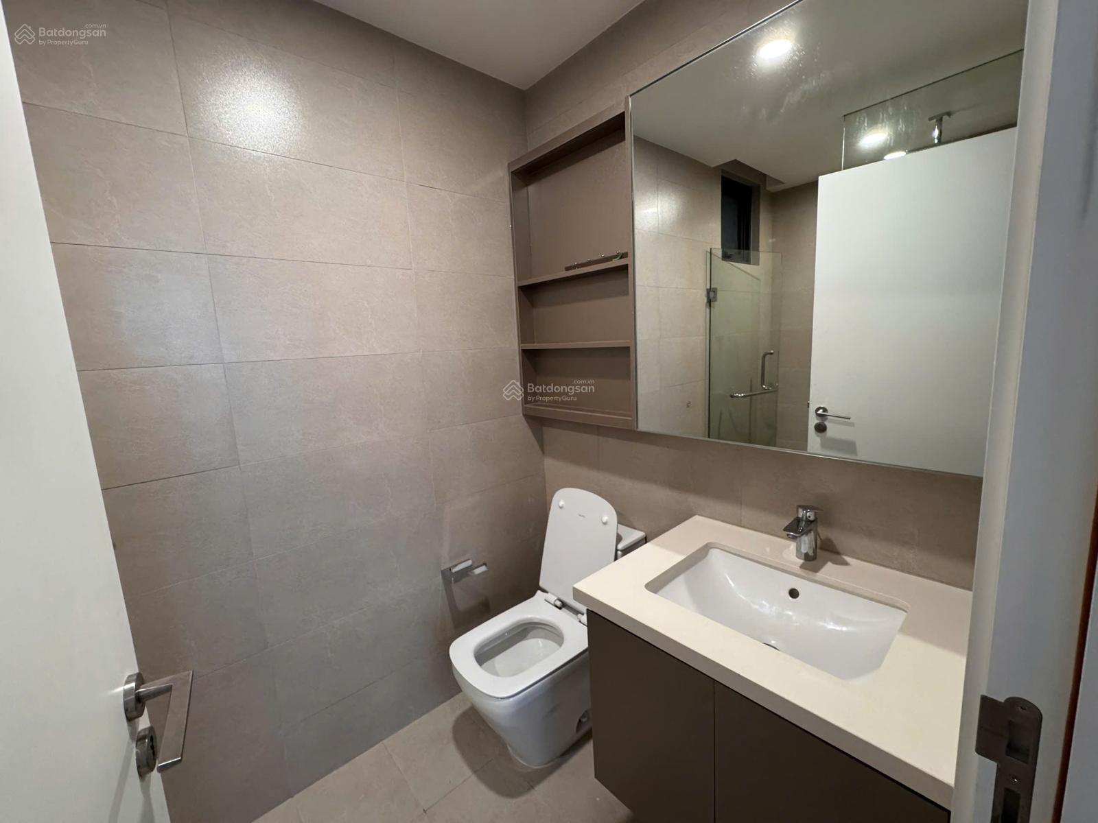 Bán CC tại Q2 Thảo Điền, 9,3 tỷ, 72m2, 2PN, 2WC đẹp, nhiều tiện ích