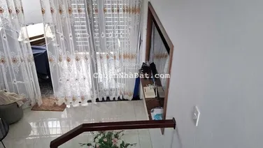 Bán nhà 3 tầng còn mới hẻm Thống Nhất, Nha Trang. Giá 4,5 tỷ