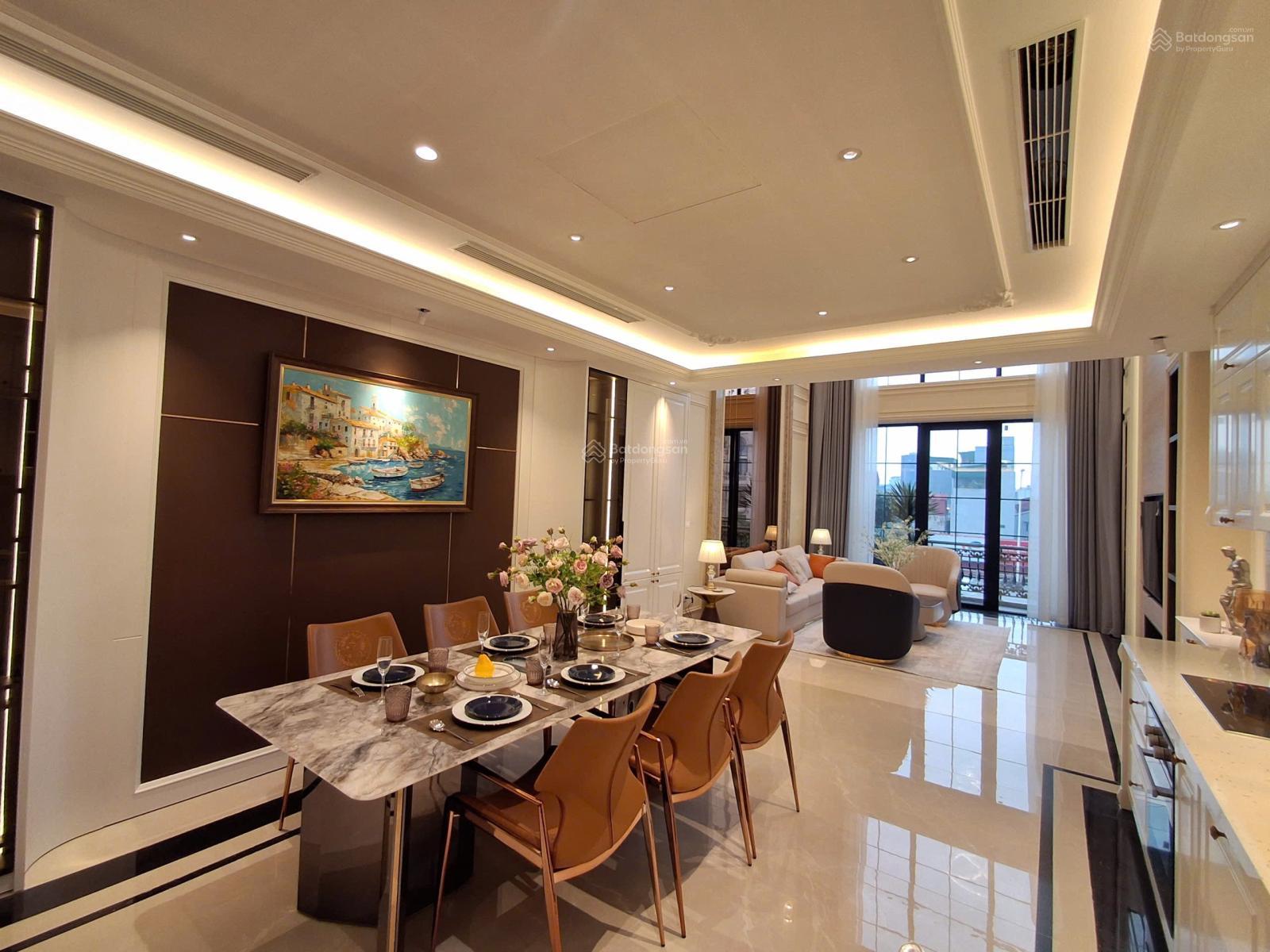 NHÀ ĐẸP MẶT PHỐ CỔ LINH- ĐÀM QUANG TRUNG: DT 71M2, 8 TẦNG, MT 4.68M, 2 THOÁNG TRƯỚC SAU: 28.5 Tỷ.