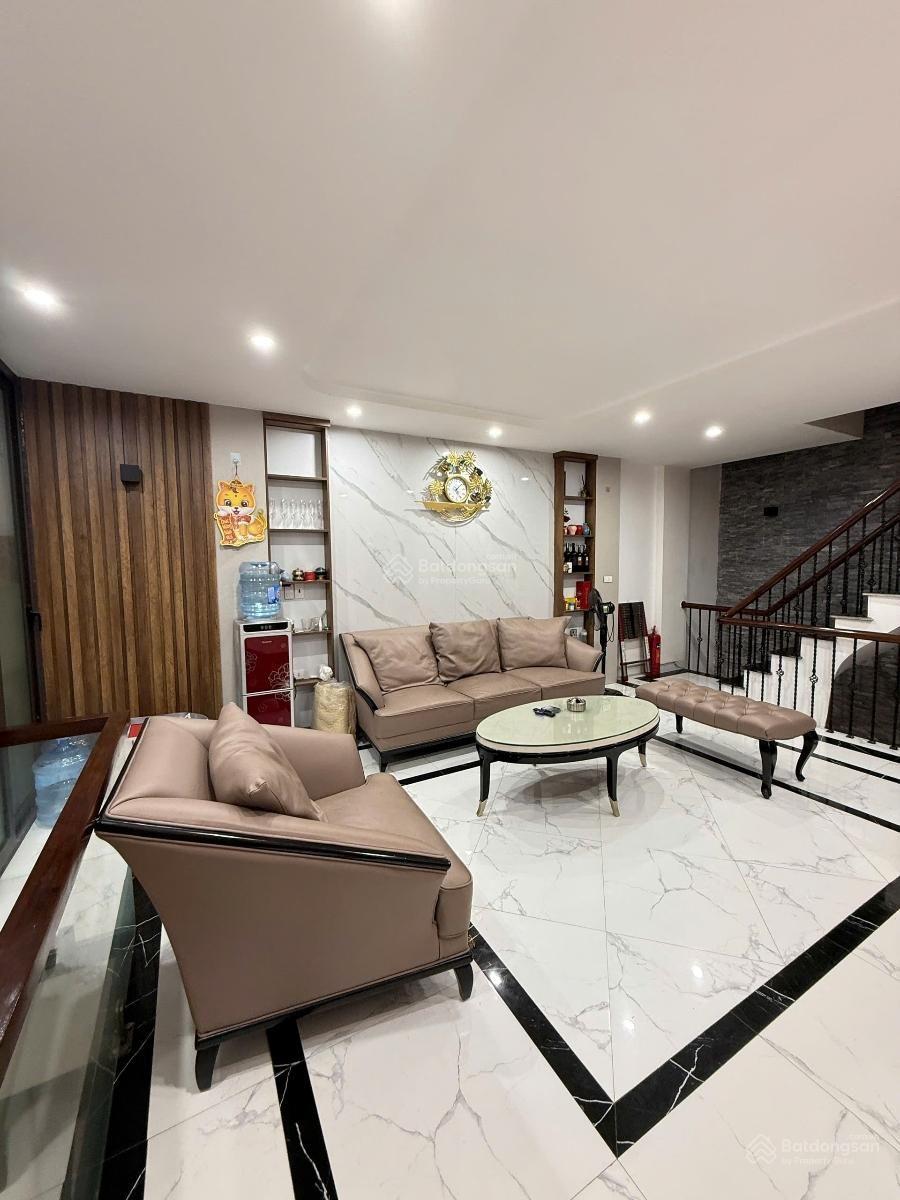 PHƯƠNG MAI 40M SỔ X 6 TẦNG. MT5M. 40M RA Ô TÔ. NGÕ THÔNG. GIÁ 13 TỶ 180. LH 0989 388 ***0794 182 ***