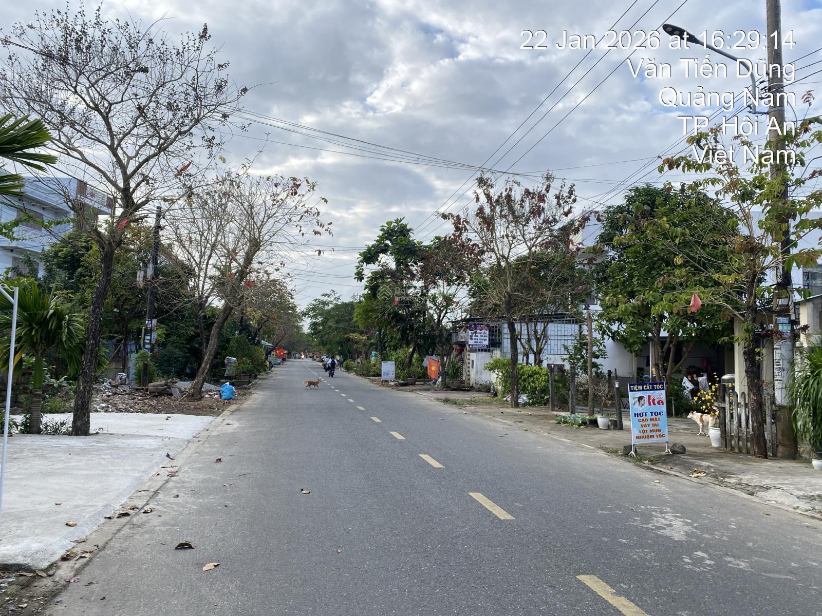 Bán lô đất 6x25=150 m2; giá 3,3 tỷ; đường Văn Tiến Dũng - Hội An