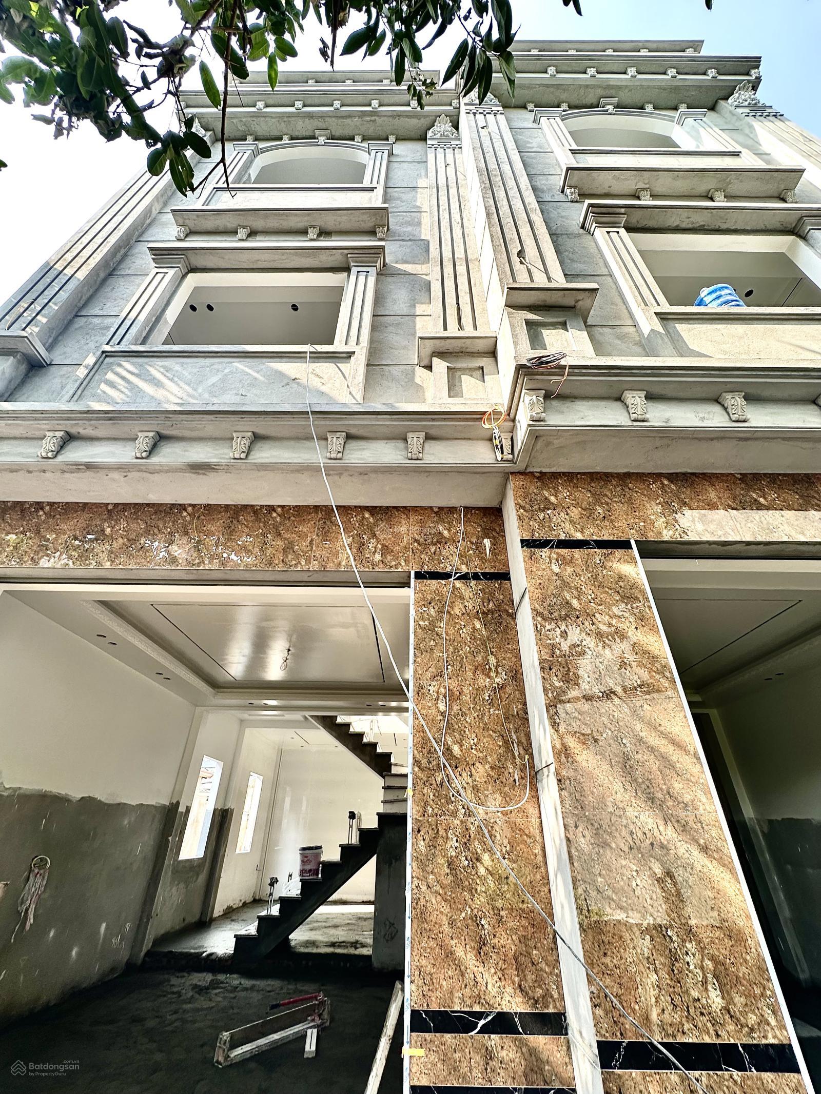 Nhà xây mới Phủ Thượng Đoạn - Phương Lưu - Gara oto gần nhà