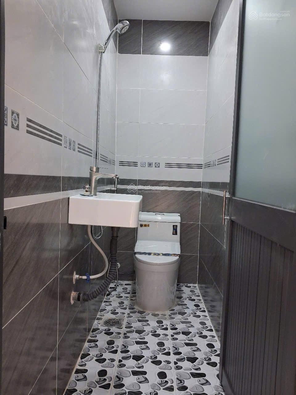 Bình Hưng Hoà - Bình Tân, nhà đẹp bình tân: Hẻm 1/ Đường Số 5 Bình Hưng Hòa, đúc 3 tấm