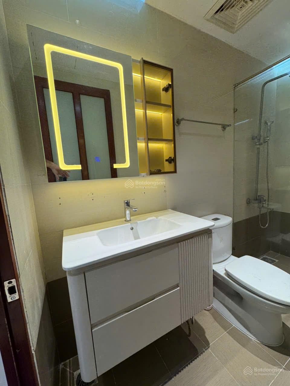 Chính chủ cần bán gấp căn hộ Xi Grand Court, Q. 10, 97m2, 3PN, 2WC, giá 4.85 tỷ, LH 0783 366 *** Chính chủ cần bán gấp căn hộ Xi Grand Court, Q. 10, 97m2, 3PN, 2WC, giá 4.85 tỷ, LH 0783 366 ***