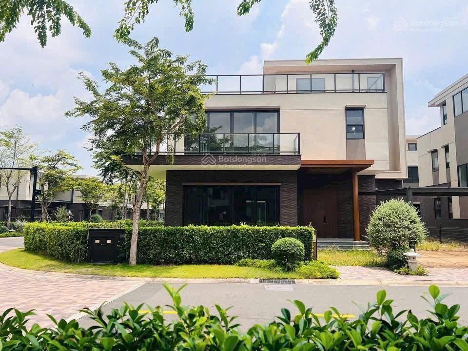 Biệt thự đơn lập góc KĐT Waterpoint mua giá gốc CĐT 3 tầng