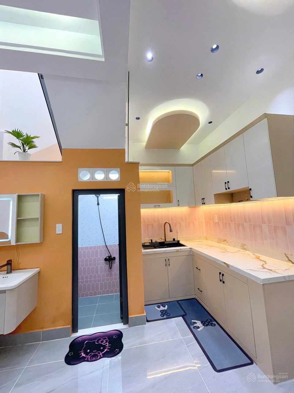 FULL NỘI THẤT NHÀ MỚI ĐÓN TẾT, HXH ĐỖ CỬA, 4X14M, 1 LẦU, 3PN, GIÁ 5.75 TỶ TL. GIÁP TÂN PHÚ. FULL NỘI THẤT NHÀ MỚI ĐÓN TẾT, HXH ĐỖ CỬA, 4X14M, 1 LẦU, 3PN, GIÁ 5.75 TỶ TL. GIÁP TÂN PHÚ.