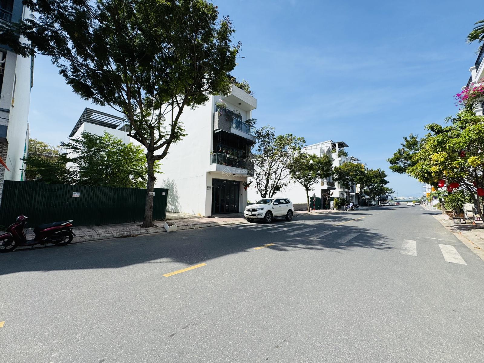 KĐT Lê Hồng Phong II - HÀ QUANG 2 - MẶT TIỀN ĐƯỜNG SỐ 13 - 100m2 giá chỉ 80 Triệu/m2