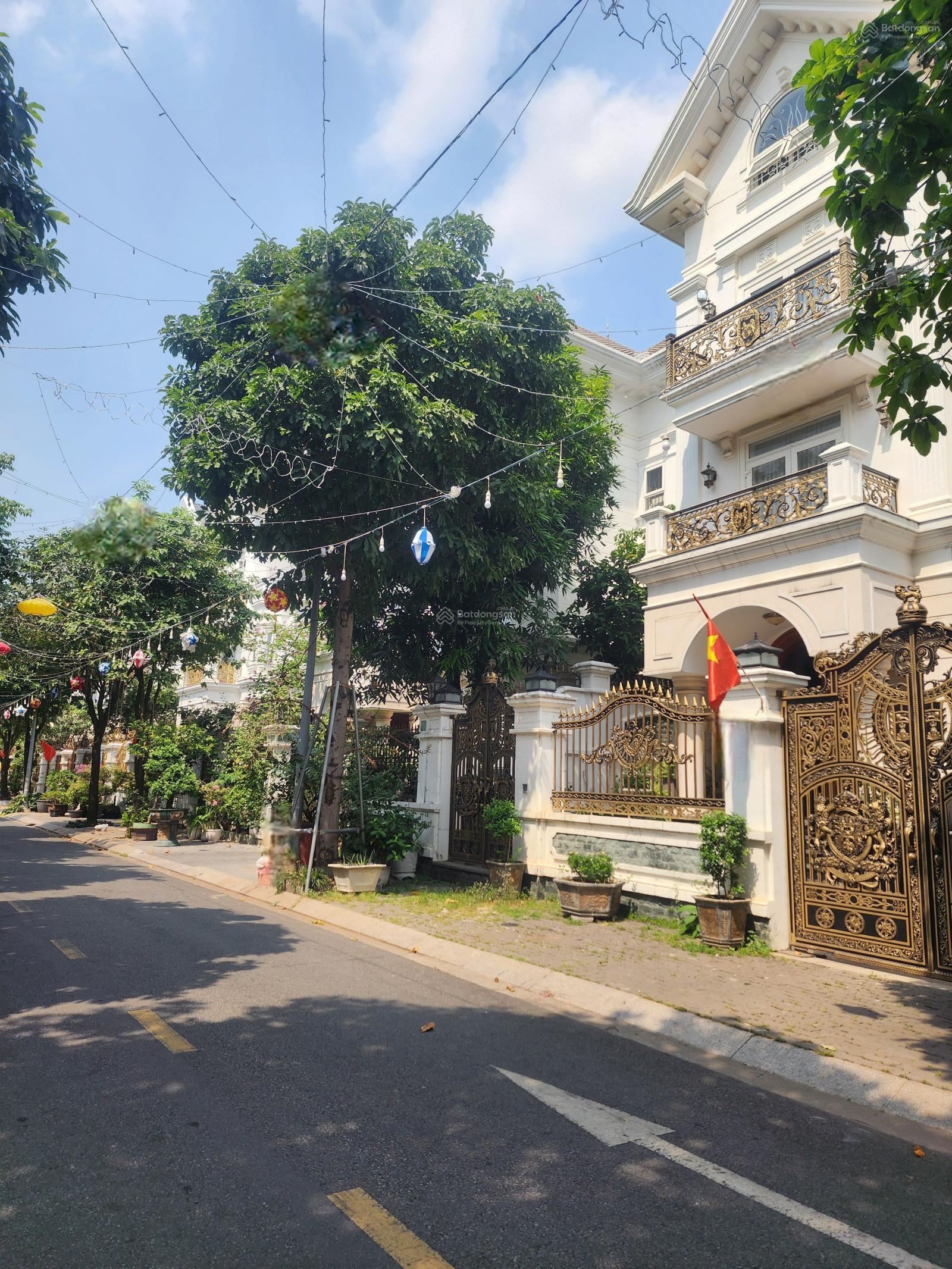 Biệt thự liền kề khu Citylanl, Sát EMART, khu p lô Đ Bộ, nhà 2 MTiền, ĐSố và DQ Hàm*262m2 x 5Tầng