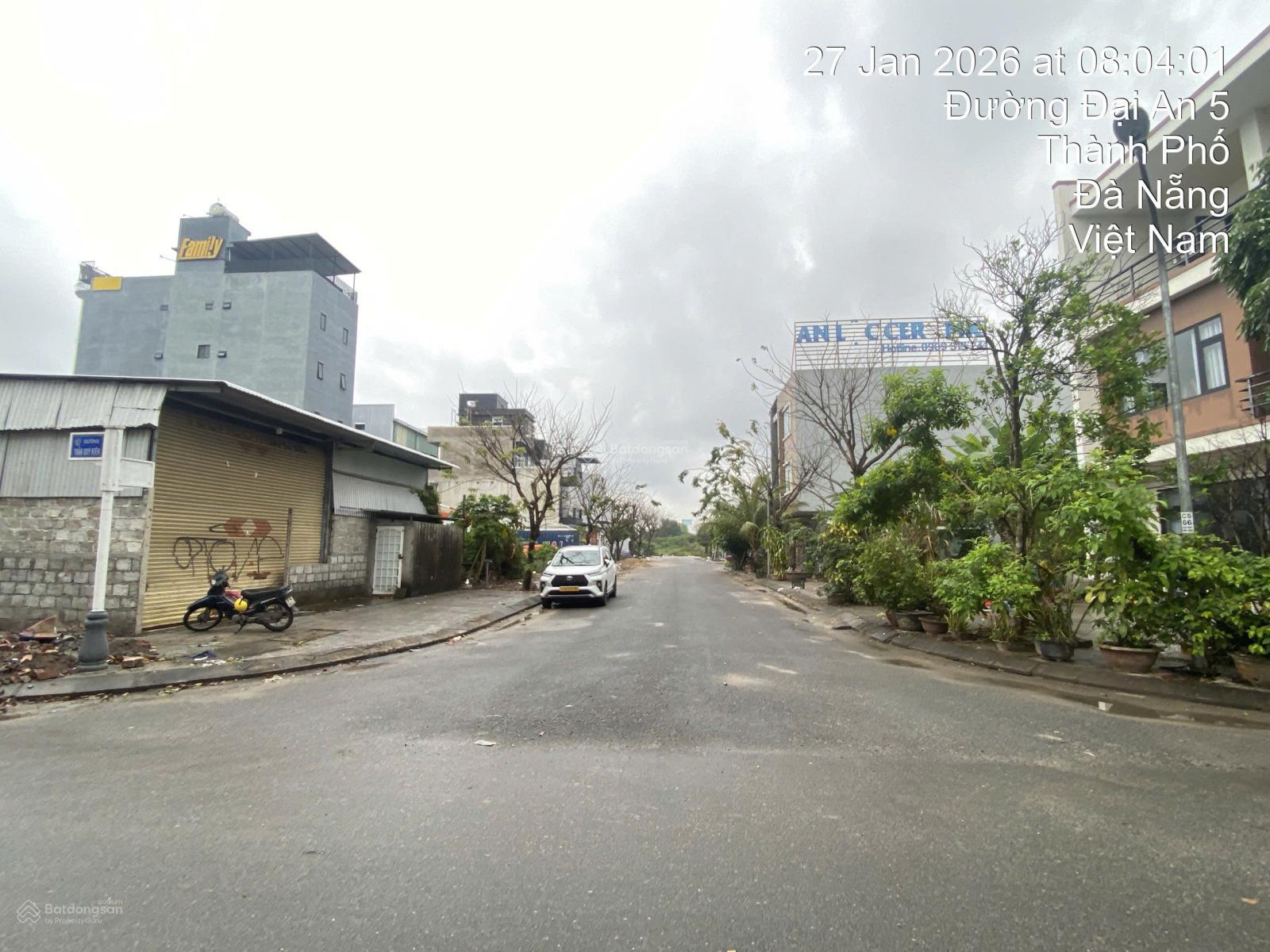 Bán lô đất 203,6m2 - 2 mặt tiền đường Hoàng Minh Mạng - Đai An 5. Giá 12,5 tỷ