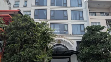 Bán tòa khách sạn 4 sao Phạm Hồng Thái, Ba Đình DT 210m2 11 tầng, căn góc, dòng tiền 5 tỷ/năm