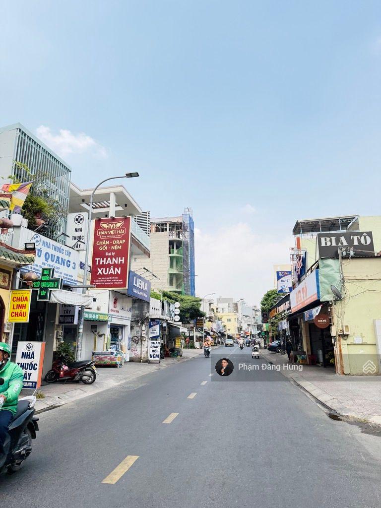 Bình Thạnh giáp Quận 1, CHDV 4 tầng, 8 phòng, hẻm 3m sát MT Nguyễn Văn Đậu, 70m2, ngang 5m, 9.9 tỷ