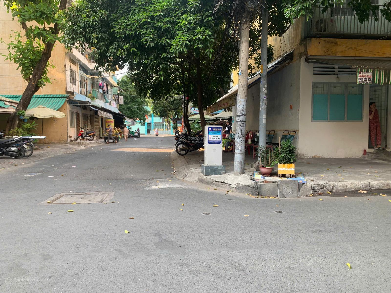 Bán nhà góc 2 MT hẻm đường Lý Thường Kiệt Q.11, DT (7.5 x 12m) giá 21.2 tỷ