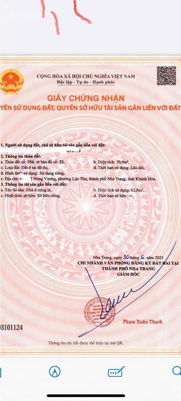 Bán nhà 10 tỷ, 3 mặt tiền, hẻm ô tô Hùng Vương, Lộc Thọ cách biển vài bước chân