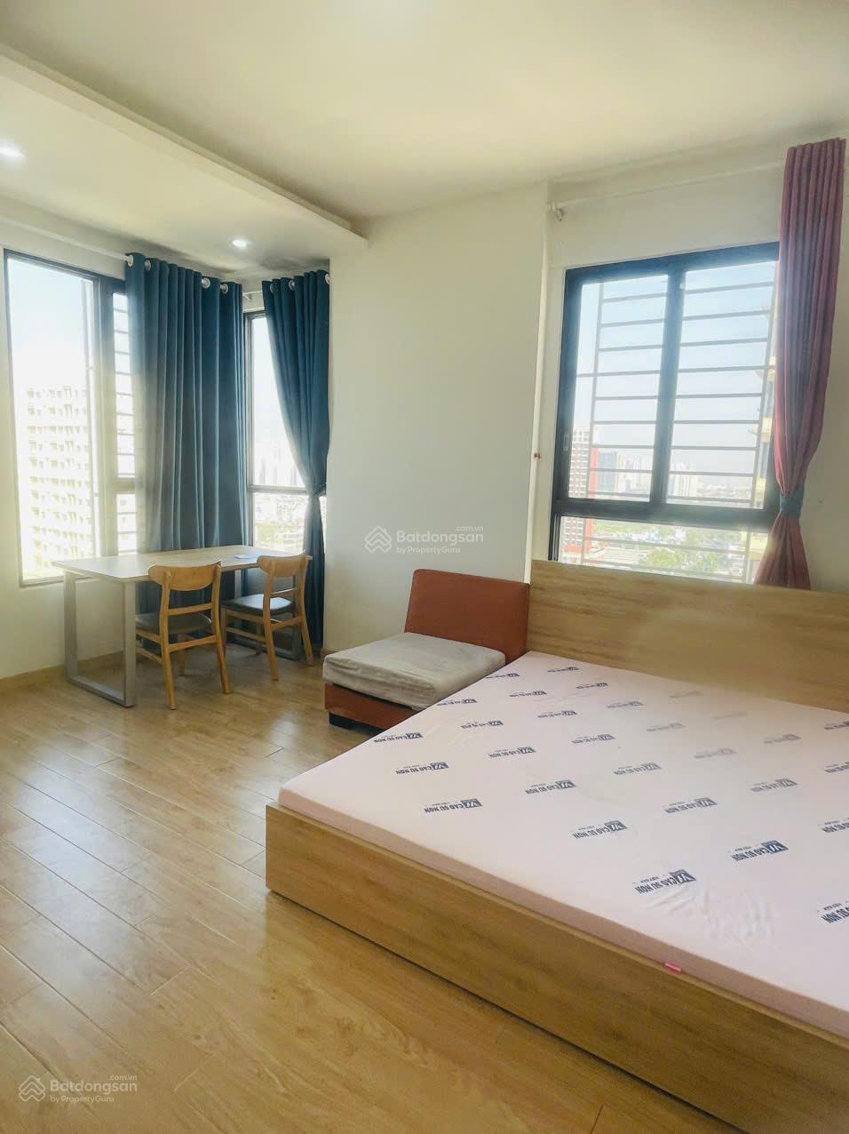 Bán căn hộ chung cư 84m2 tại The Era Town, 2PN, 2WC, giá 3,650 tỷ, 1 căn duy nhất. Lh: 0902 952 ***