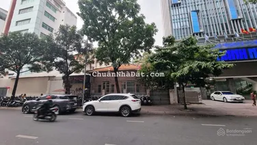 Bán nhà MT Nguyễn Đình Chiểu P.Võ Thị Sáu Q3, DT 17x20m CN 333.4m2 Giá 260 Tỷ