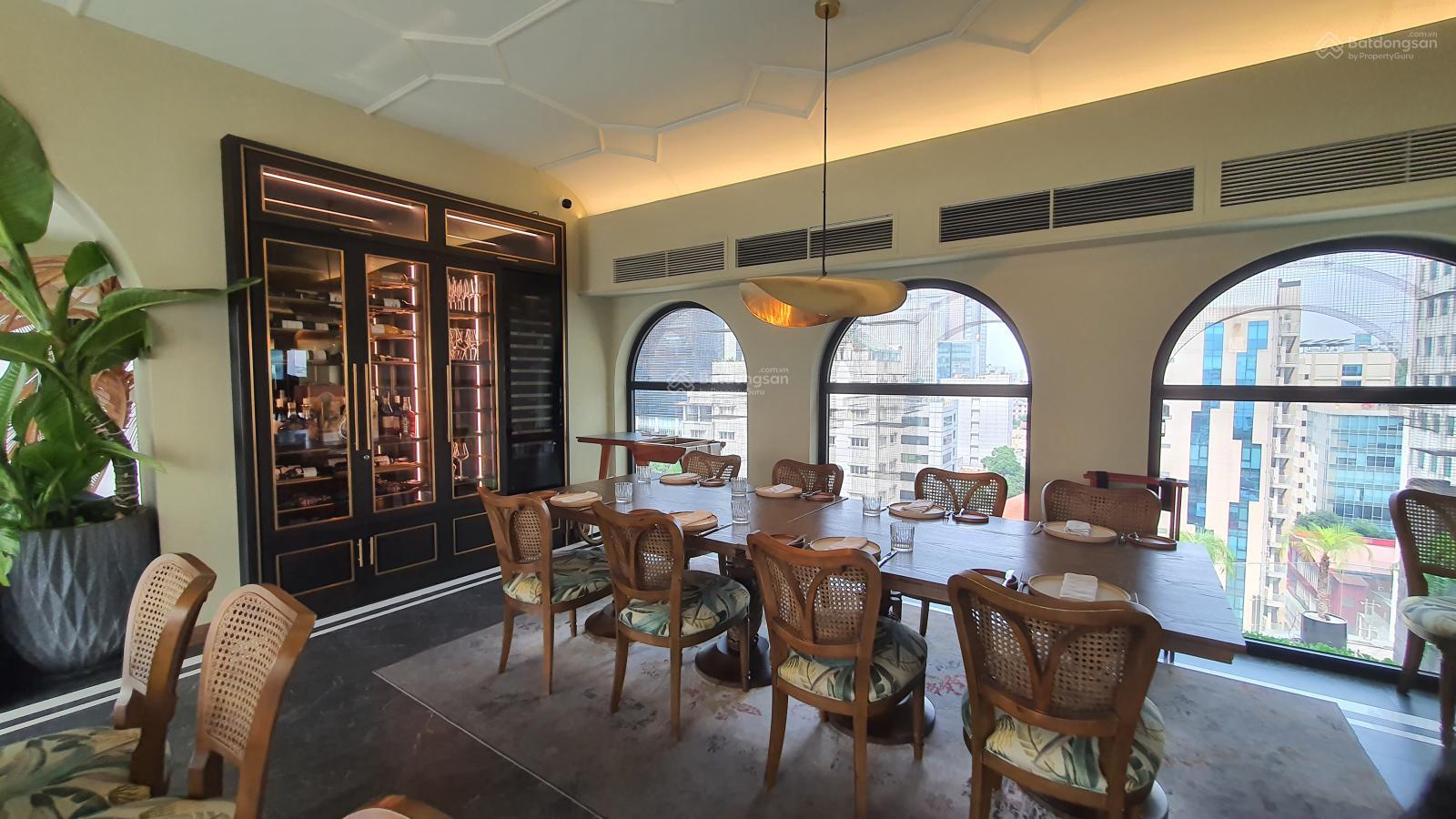 Siêu VIP! Nhà góc 2 mặt tiền Hồ Con Rùa, DT 410 m2 (18.4 x 25), dòng tiền gần 1,299 tỷ/tháng