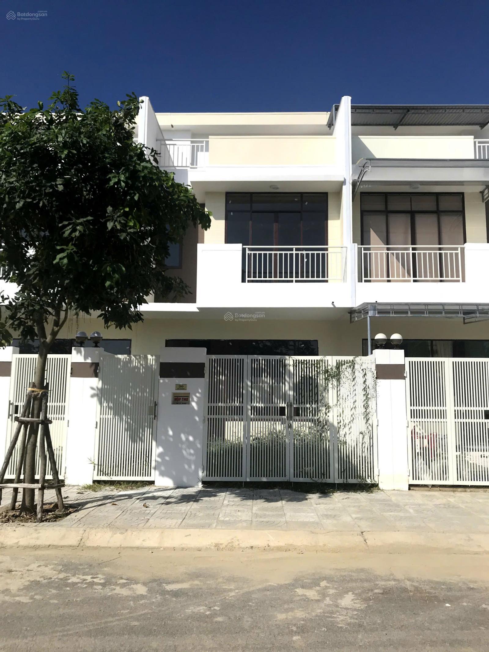 BÁN NHÀ TRONG KĐT VSIP phường Trương Quang Trọng, nhà đã xây thêm 3m sau nhà, hoàn thiện cao cấp