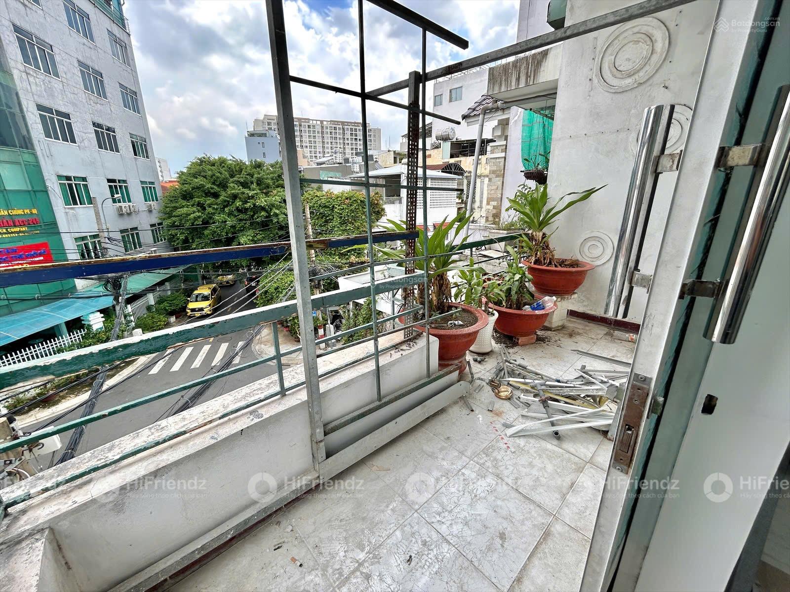 Cho thuê phòng trọ duplex gác - ban công, 32m2 tại Lam Sơn ngay công viên Gia Định - Sân bay TSN