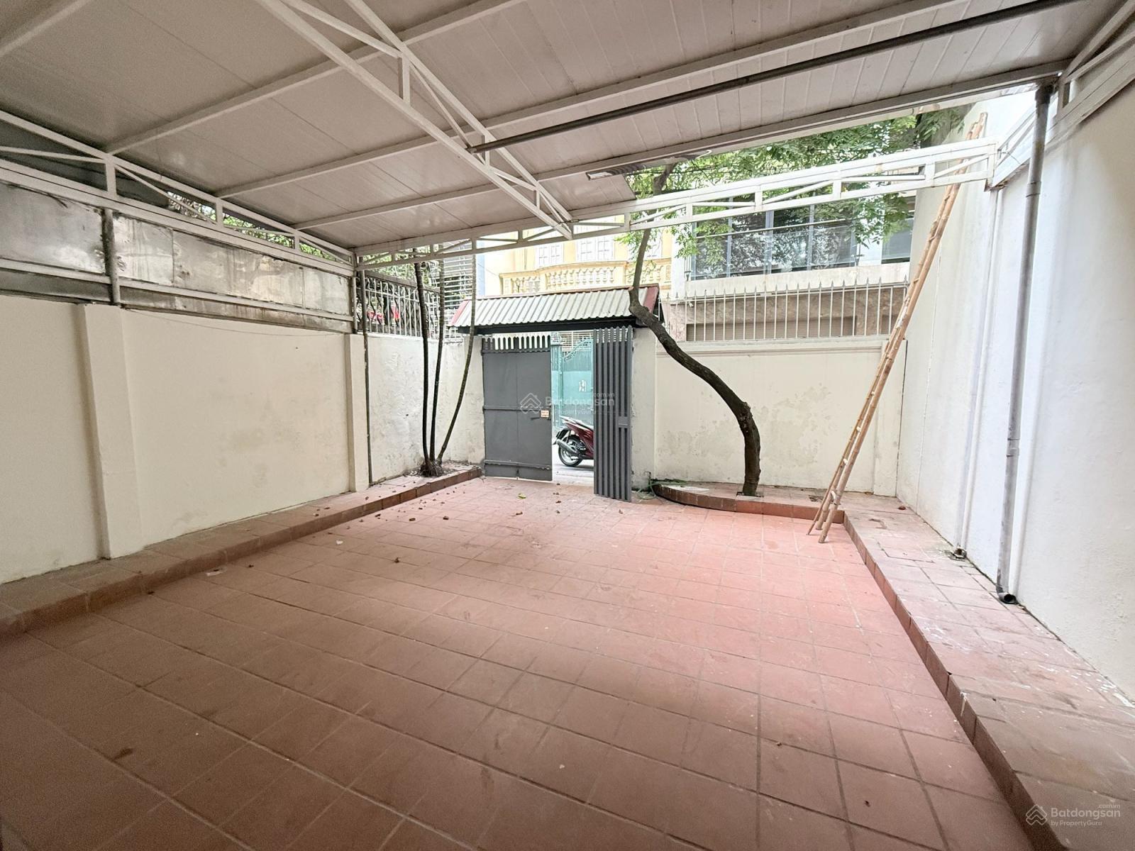 Bán Nhà 100m2, 26,5 tỷ tại Hồ Tùng Mậu, ngõ ô tô tránh Bán Nhà 100m2, 26,5 tỷ tại Hồ Tùng Mậu, ngõ ô tô tránh