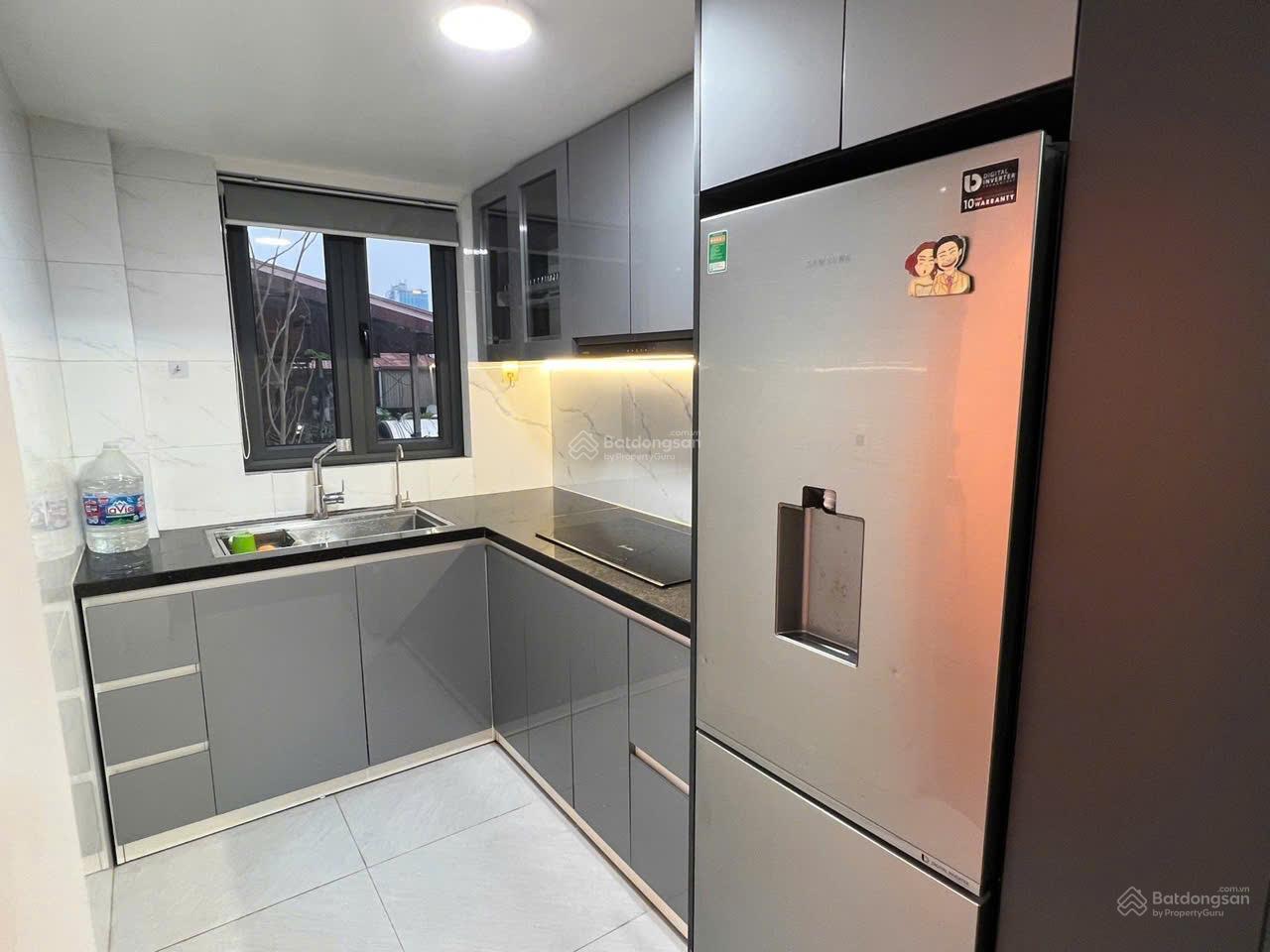 BÁN CĂN HỘ TẬP THỂ NGHĨA TÂN CHO VỢ CHỒNG TRẺ - NGAY CẠNH CHỢ NGHĨA TÂN. BÁN CĂN HỘ TẬP THỂ NGHĨA TÂN CHO VỢ CHỒNG TRẺ - NGAY CẠNH CHỢ NGHĨA TÂN.