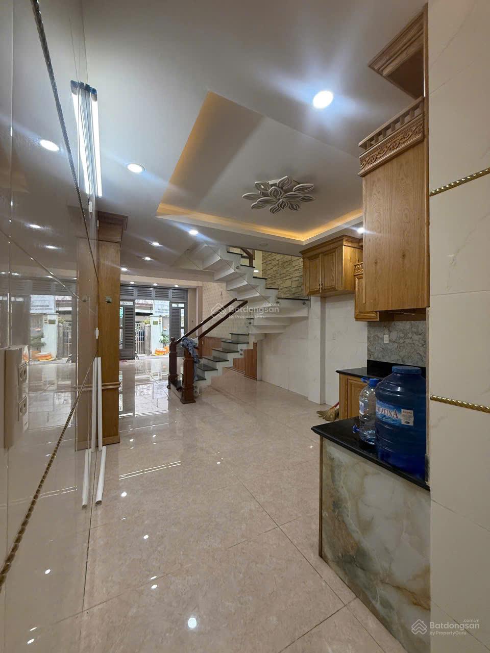 NHÀ PHỐ CAO CẤP KHU BÀU CÁT  P.14, TÂN BÌNH