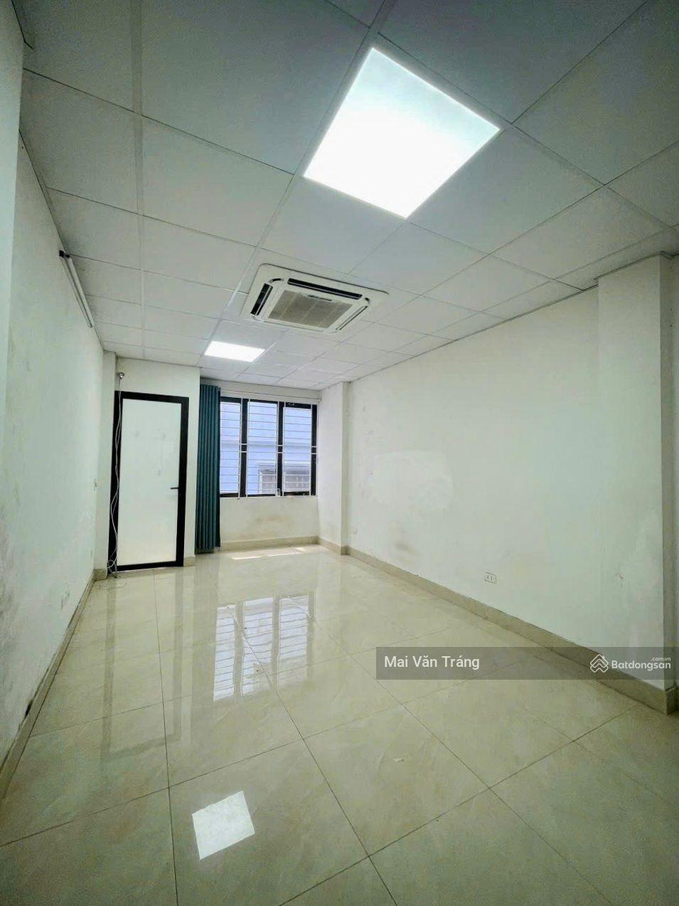 HÀNG KÍN! BÁN NHÀ MỸ ĐÌNH 45MX5T, Ô CHỜ THANG MÁY,Ô TÔ 5 TẠ VÀO NHÀ,50M RA BÃI Ô TÔ- 9.89 TỶ