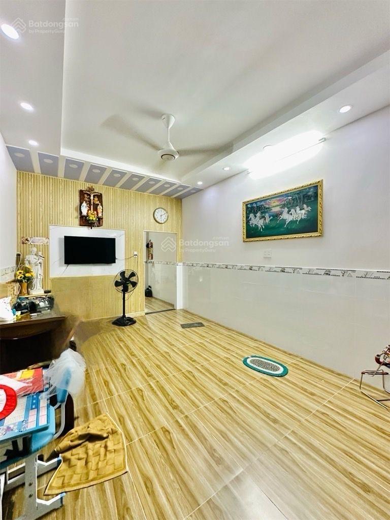 PHẠM VĂN HAI -PHƯỜNG 3 -TÂN BÌNH - 51M2-SÁT MẶT TIỀN HOÀNG SA- 51m2-3PN-Nhỉnh 7t PHẠM VĂN HAI -PHƯỜNG 3 -TÂN BÌNH - 51M2-SÁT MẶT TIỀN HOÀNG SA- 51m2-3PN-Nhỉnh 7t