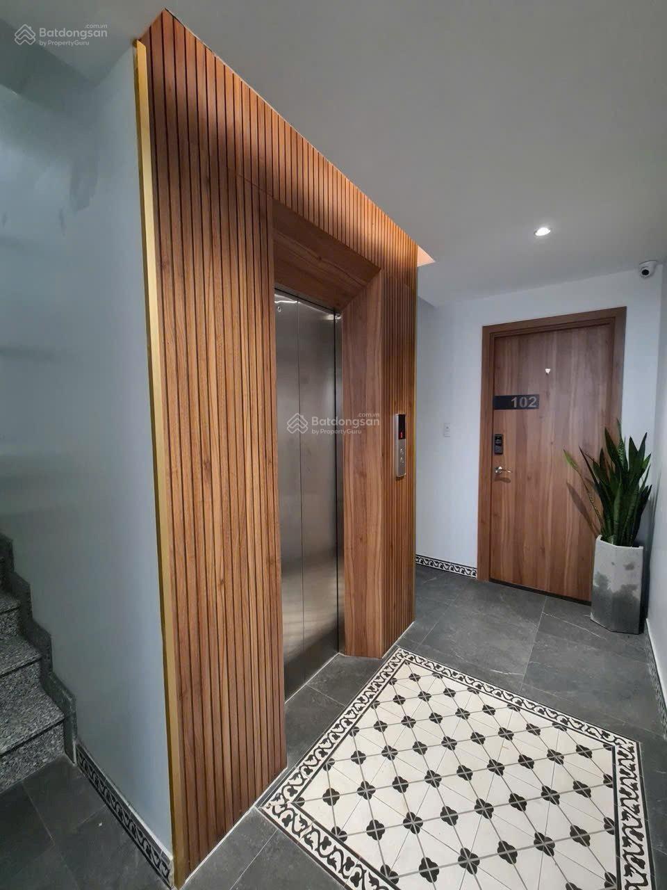 Bán nhà HXH 8m Nguyễn Cửu Vân, P17, Bình Thạnh - 4,5x20m - CTXD: 6 tầng. Giá: 15 tỷ