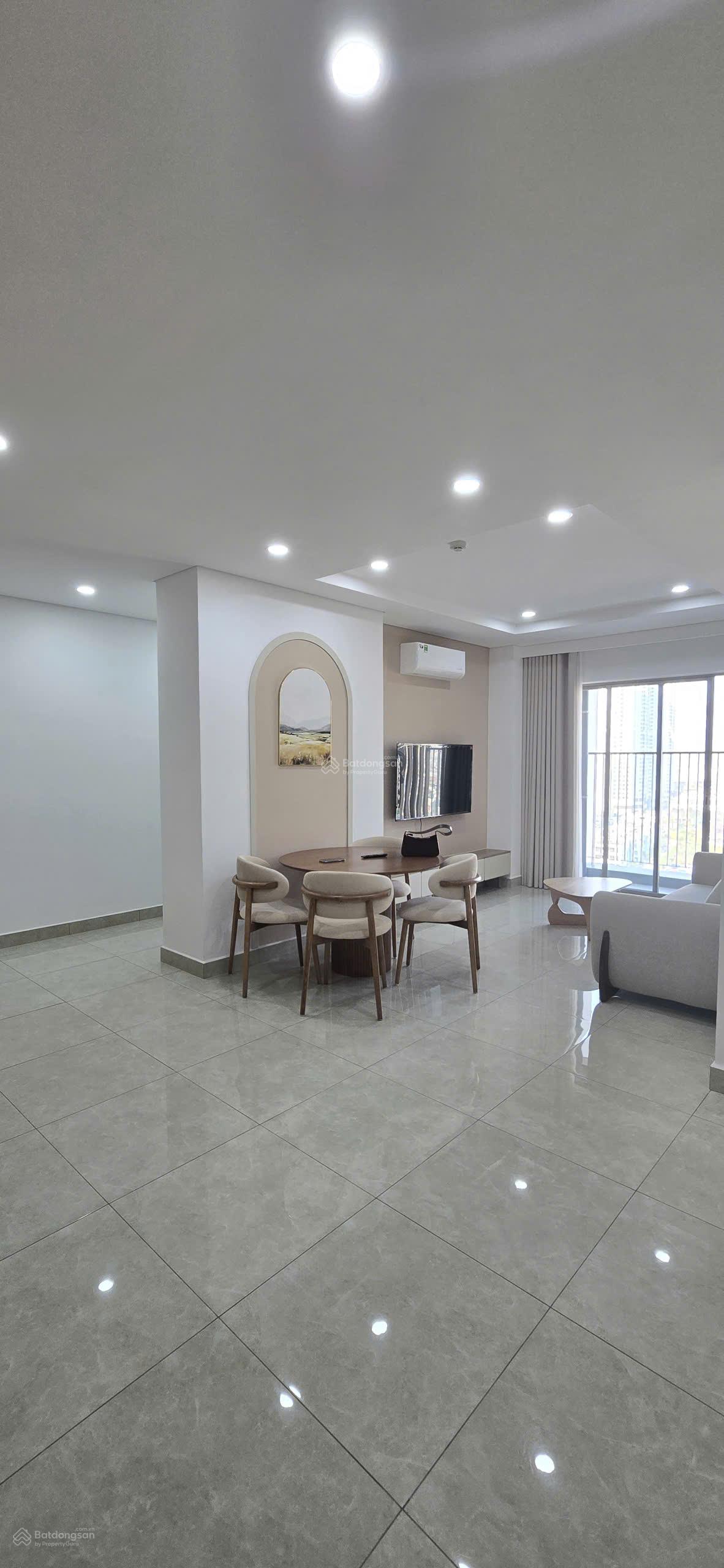 Cho thuê căn hộ 2 phòng ngủ. The Minato Residence. DT 74m2. Full nội thất. Mới 100%