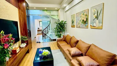 Bán nhà đẹp Đội Cấn. Ngõ nông, thông tứ tung, ô tô đỗ gần. Dân ở còn mới, thoáng, tặng NT, 48m2*5T
