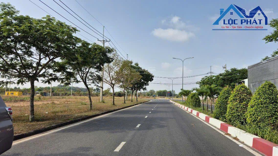 Bán đất KCN Bà Rịa Vũng Tàu ha giá chỉ 135 tỷ Bán đất KCN Bà Rịa Vũng Tàu ha giá chỉ 135 tỷ