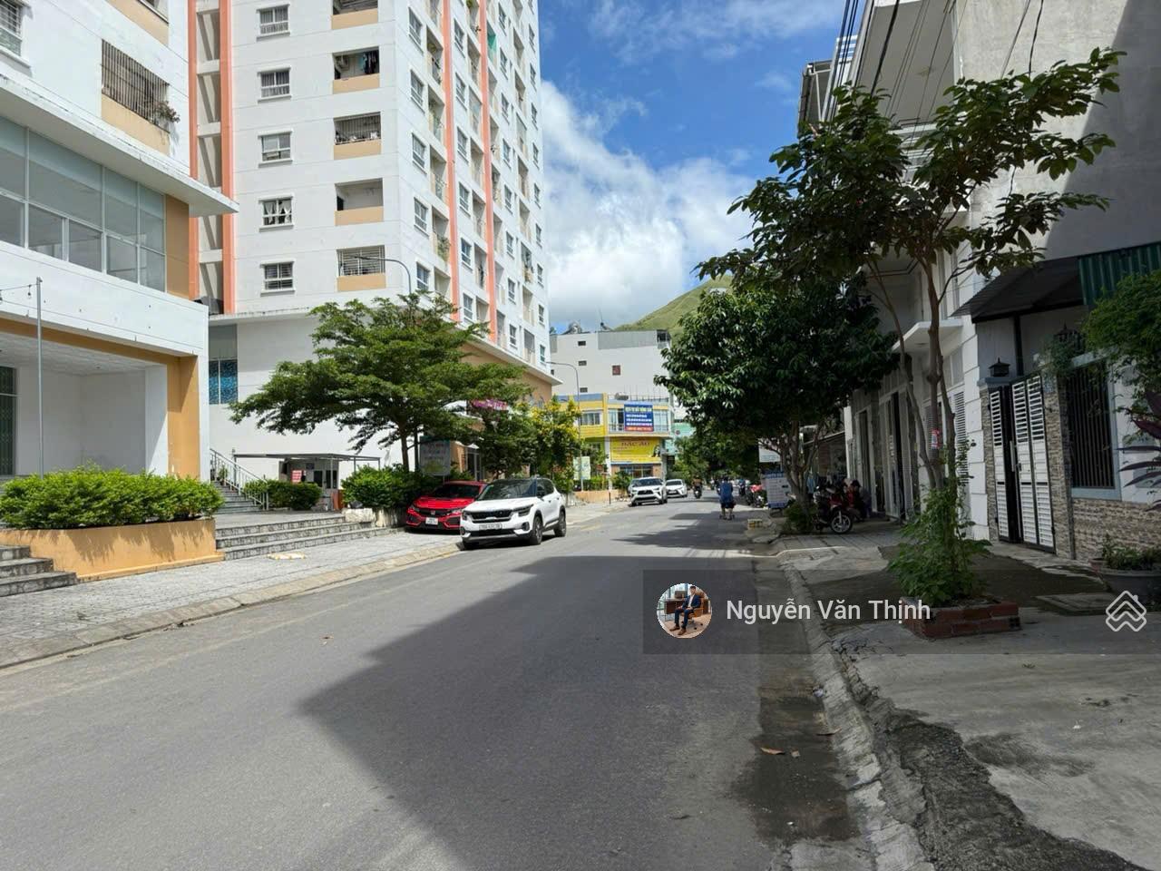 Bán căn biệt thự Trần Quang Diêu, đối diện CC Hoàng Quân, 259m2, 62tr/m2, cách biển 700m