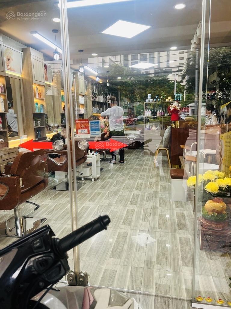 Bán nhà đường CMT8 khu vip bên chung cư hà đô - hẻm 12m - DT 62m2(4,5x14) - 4 tầng BTCT - giá 22tỷ