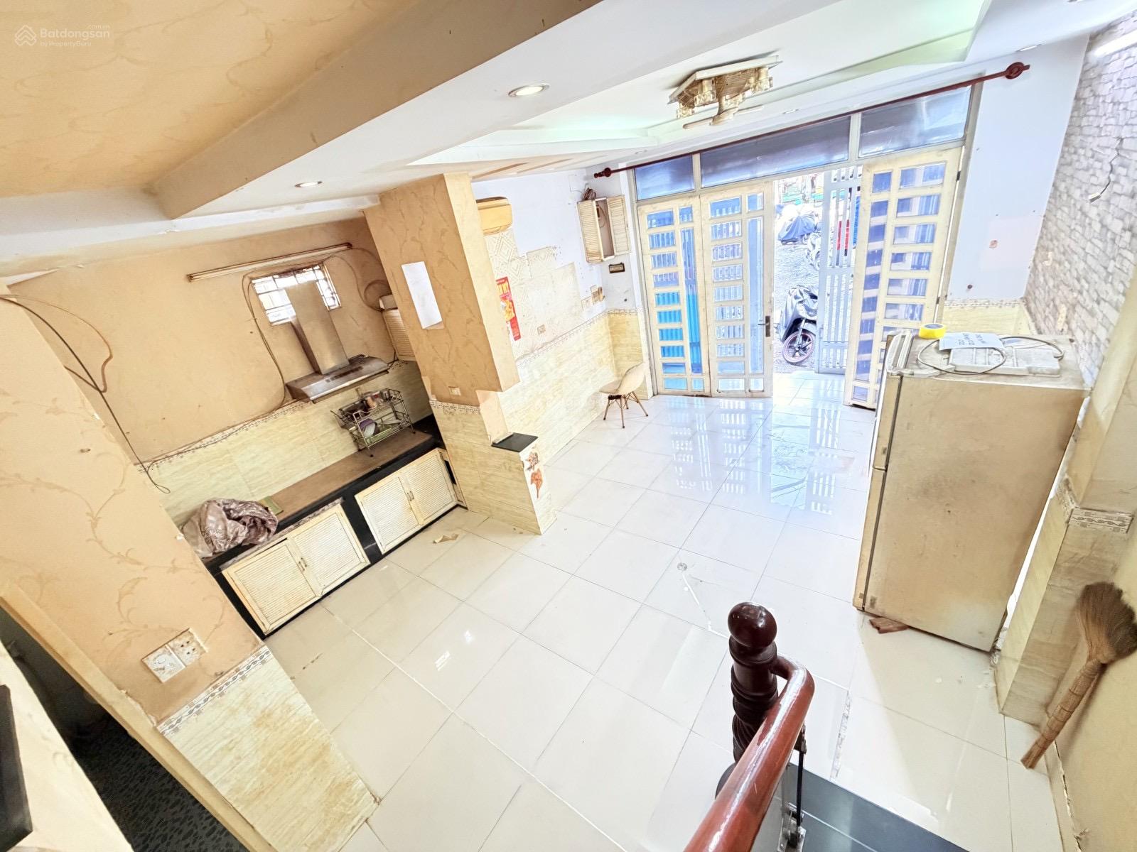 BÁN NHÀ HXH 8 M TRẦN VĂN QUANG TÂN BÌNH 3 PHÒNG NGỦ NHỈNH 4 TỶ. BÁN NHÀ HXH 8 M TRẦN VĂN QUANG TÂN BÌNH 3 PHÒNG NGỦ NHỈNH 4 TỶ.