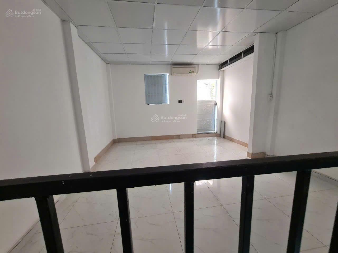 Hàng ngộp bank 7,3 tỷ. Bán dãy trọ mặt tiền đường Số 28, P. An Khánh, Quận 2
