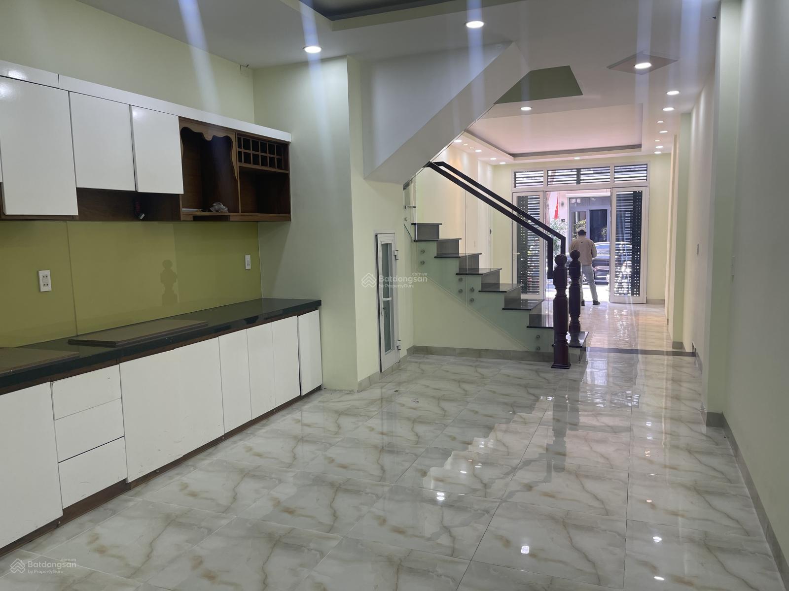 Cần bán nhà tđc Hà Quang 2 ngay công viên thoáng mát, sổ đỏ đã hoàn công. Cách biển chỉ 1km