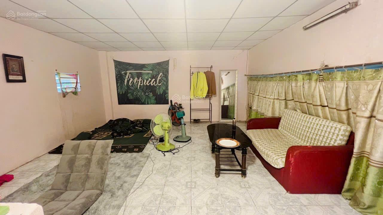 Bán nhà phường Tam Hiệp gần chợ Lý Văn Sâm. DT: 6,5x14m - SHR hoàn công đầy đủ