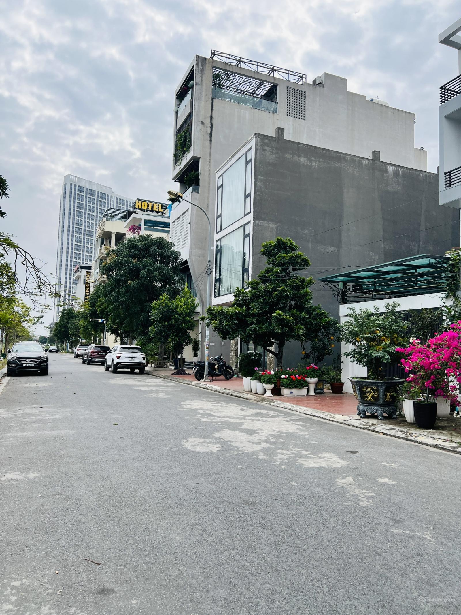 Bán 2 lô đất liền kề sau Sở Tài Chính TP Hải Phòng, phường Hồng Bàng