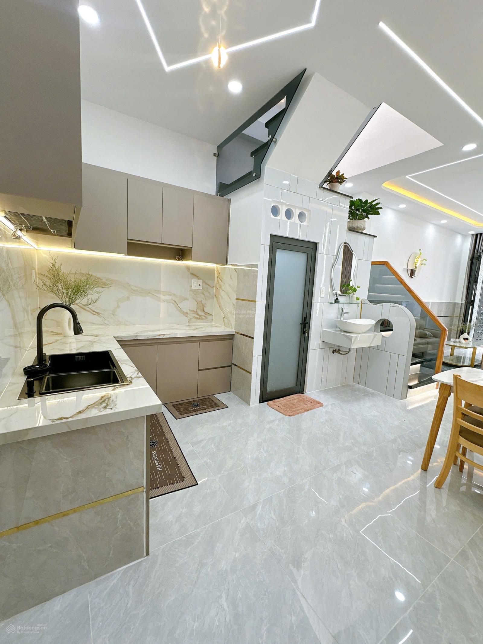 Bán nhà mới 4x14m 1 trệt 1 lầu 3PN 3WC hẻm xe hơi đường số 12