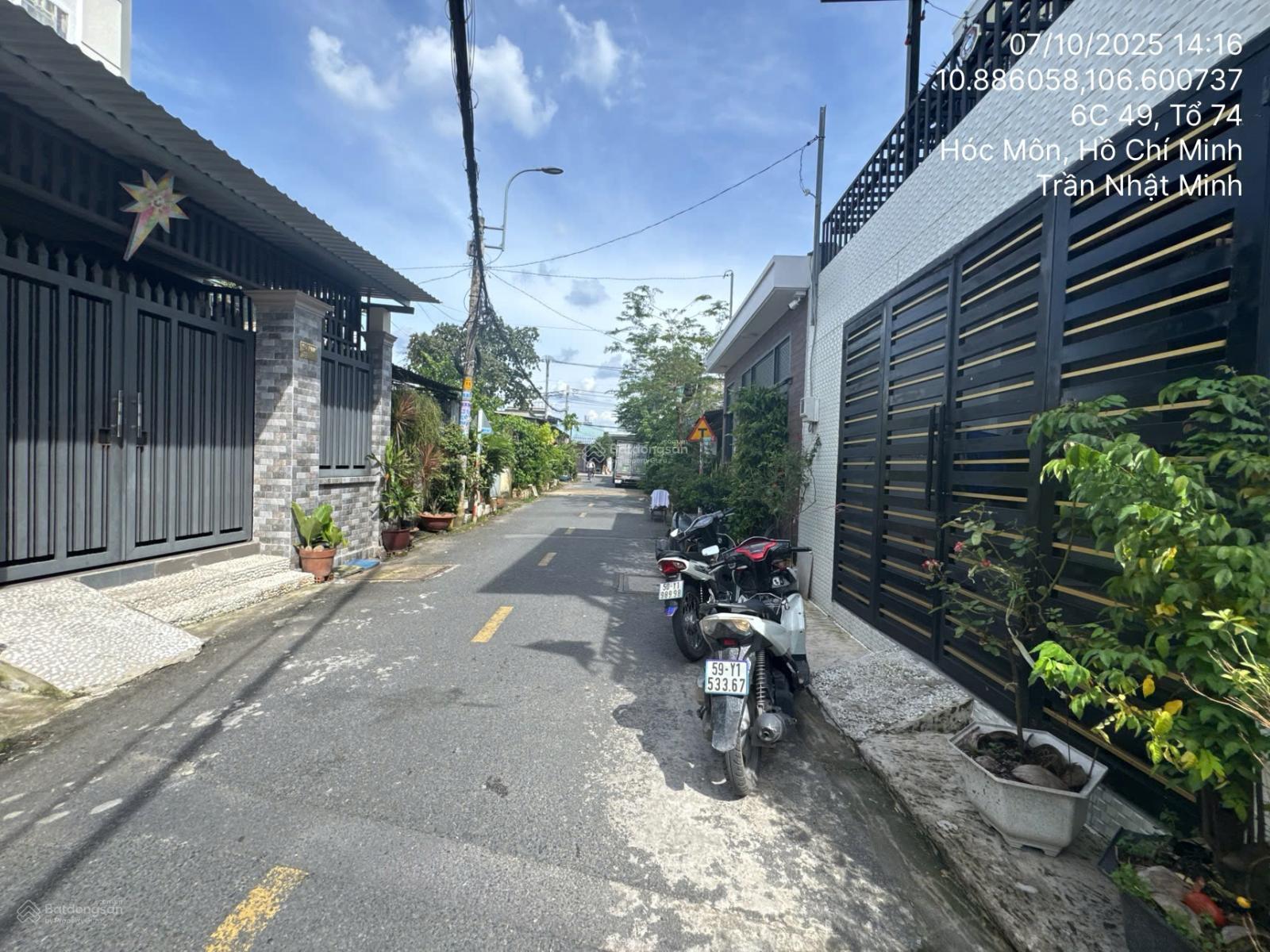 Chính chủ bán nhà cấp 4, diện tích 130m2, măt tiền đường KP8 -02, Vị trí trung tâm Thị Trấn Hóc Môn