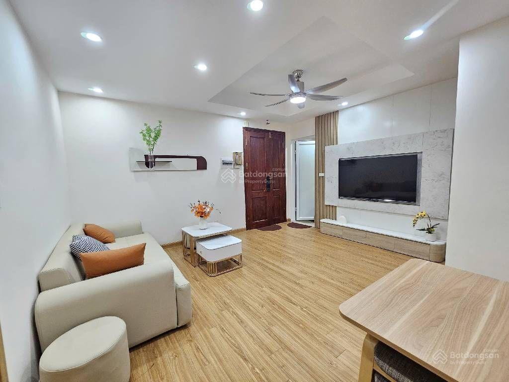 Chung cư 197 Trần Phú 3 phòng ngủ full nội thất ngay ga tàu điện, 5.85 tỷ