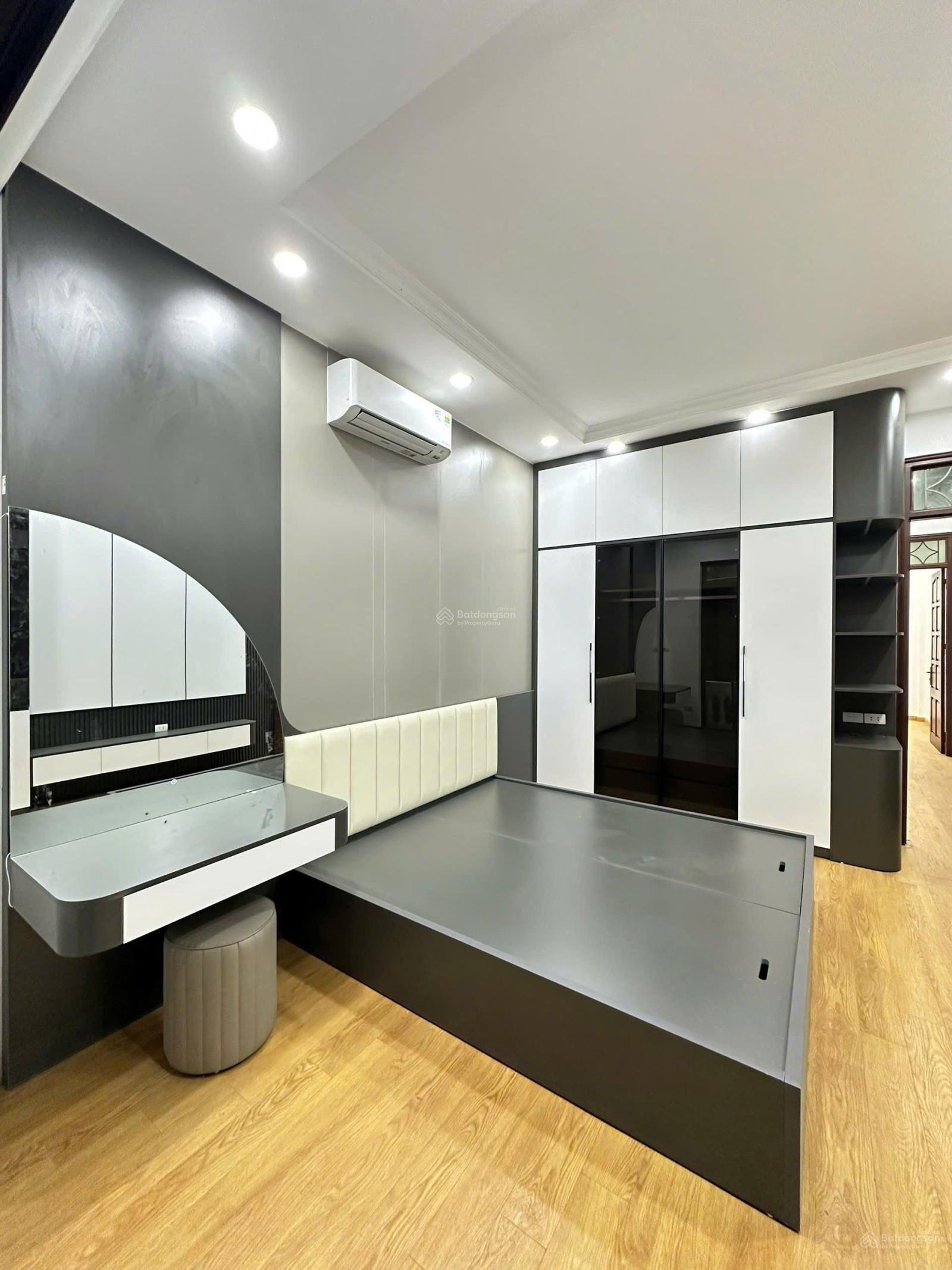 BÁN NHÀ ĐẸP PHỐ CỔ HÀ ĐÔNG - 46 M2, 4 TẦNG - 2 MẶT THOÁNG, GIÁ HỢP LÝ HƠN 12 Tỷ