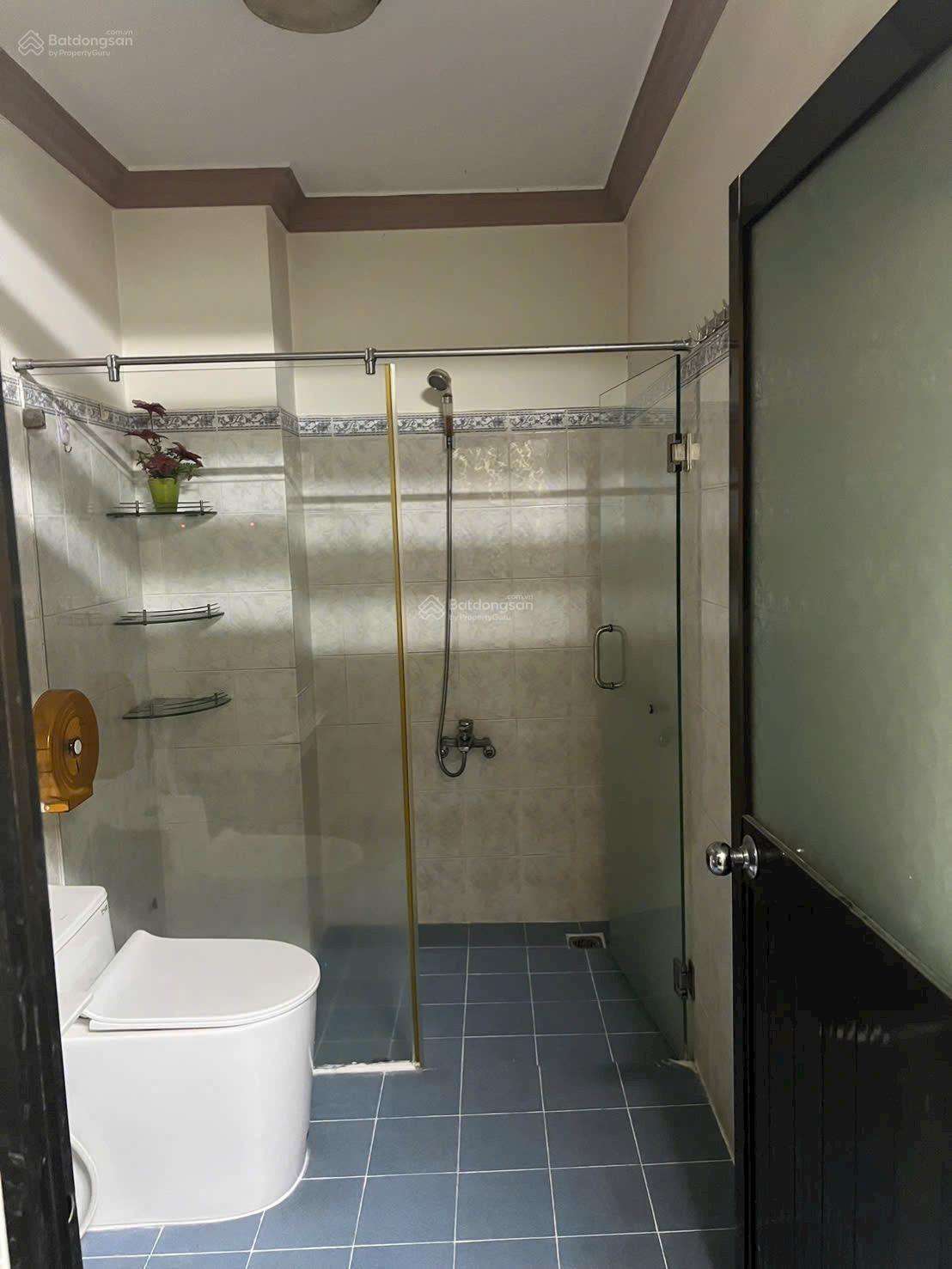 Nhà đôi 5 tầng KDC tên lửa Gần Aeon mall 8x20M - 21.5 tỷ có bán riêng từng căn