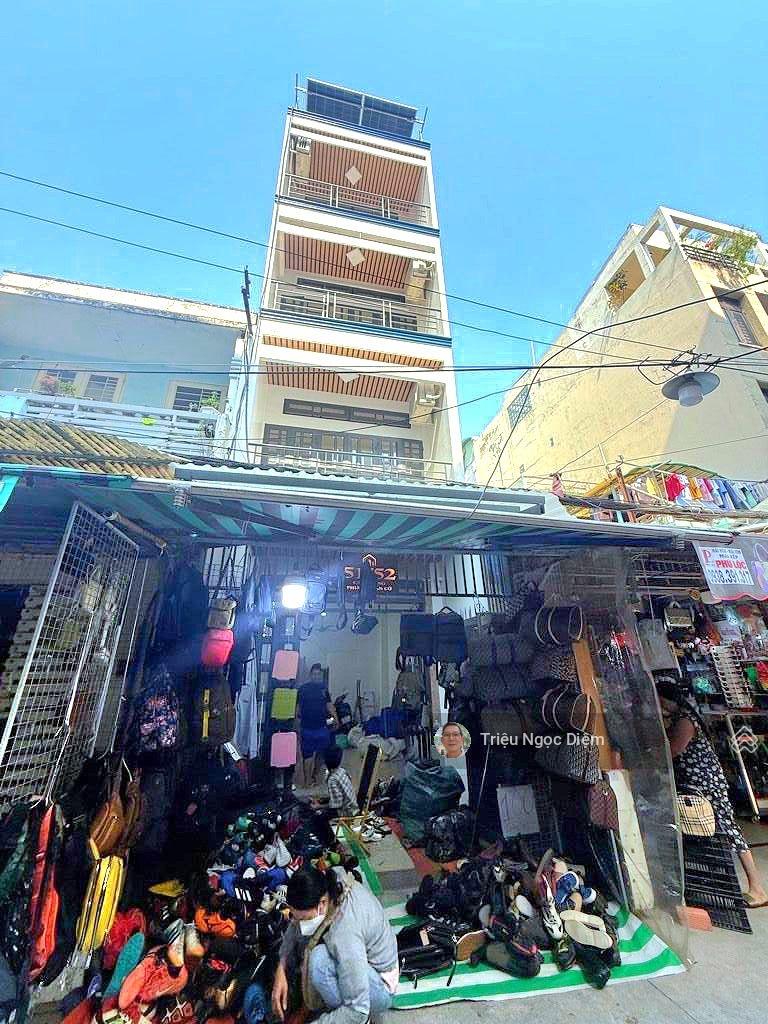 NHÀ CHDV + MẶT BẰNG KINH DOANH QUẬN 3 HẺM 8M Ô TÔ NGỦ TRONG NHÀ - THU NHẬP 50TR/TH.