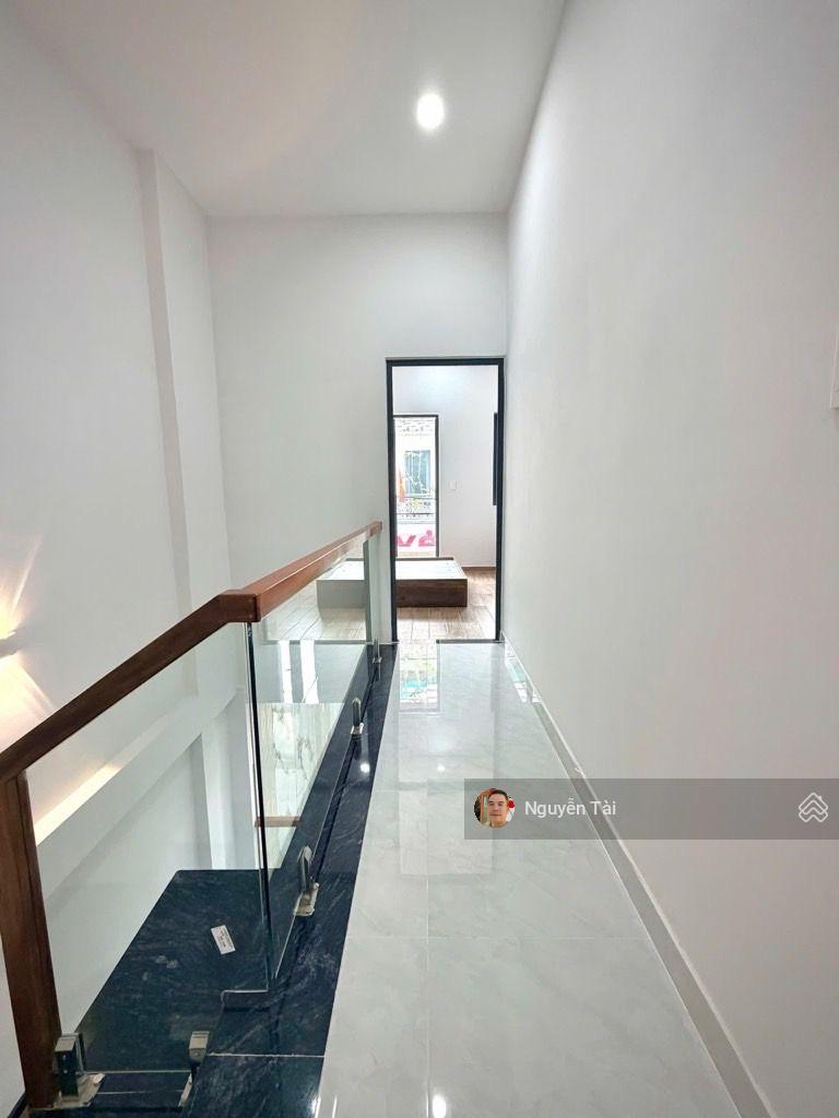 Hot, Bán gấp Nhà Mặt Tiền Miếu Gò Xoài, BTân, 48m2, 2 tầng mới 100%, 3PN, chỉ nhỉnh 4 tỷ.