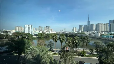 Bán nhanh căn Vinhomes Bason 2PN giá cực tốt, sẵn HĐT, view trực diện Landmark 81 tuyệt đẹp