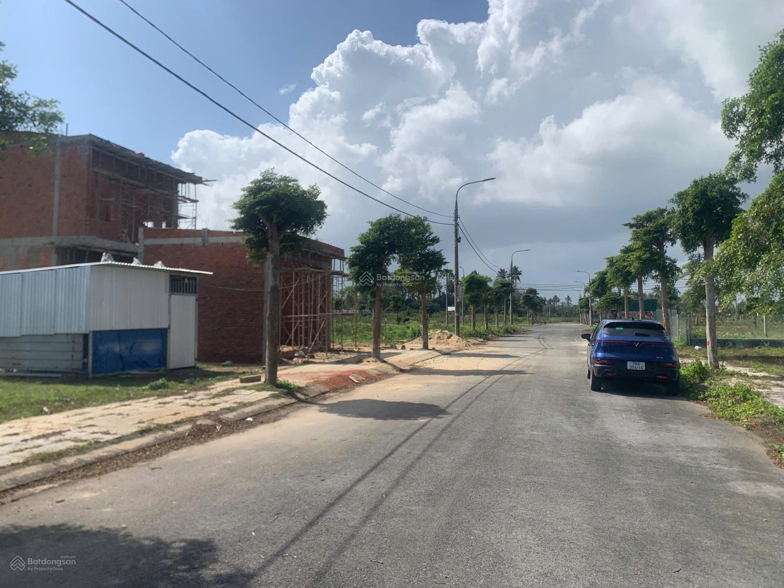 Bán đất khu dân cư An Lộc Phát chính chủ, 140mv (7mx20m) đối lưng mặt sông giá 790 triệu TLCC Bán đất khu dân cư An Lộc Phát chính chủ, 140mv (7mx20m) đối lưng mặt sông giá 790 triệu TLCC