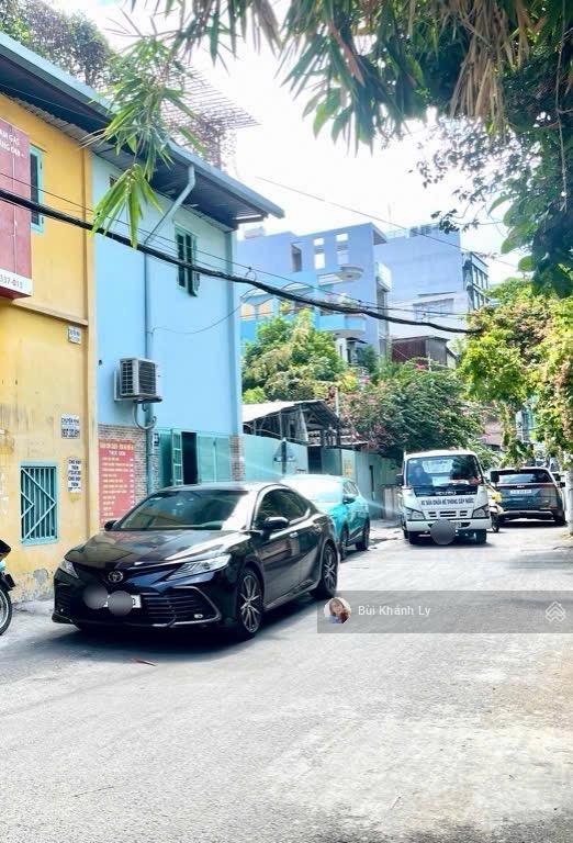 Phú Nhuận mặt tiền kinh doanh khu VIP Nguyễn Văn Trỗi - Nguyễn Đình Chính vị trí đắc địa
