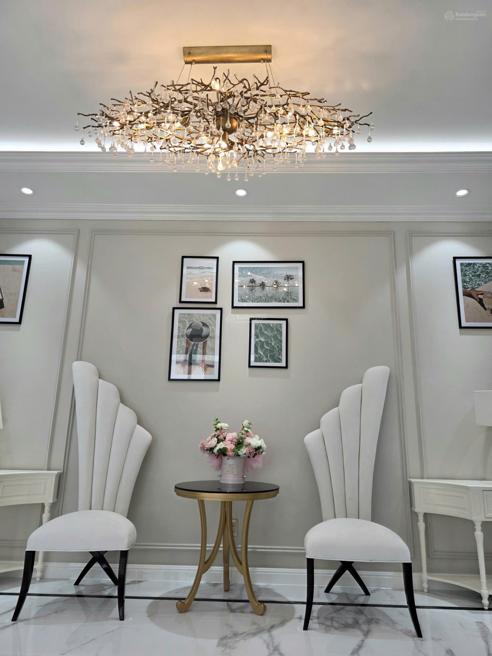 Chính chủ cắt Lỗ 3 tỷ bán BT Sông Lavila De Rio, 12 x 25 (300m2), Full Nội thất 15 tỷ