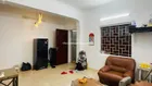 Chính chủ bán gấp tập thể Lý Văn Phức tầng 2, đẹp thoáng, khu hiếm bán, có thể làm 3 ngủ đẹp